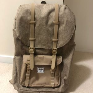 Herschel little america backpack NWOT